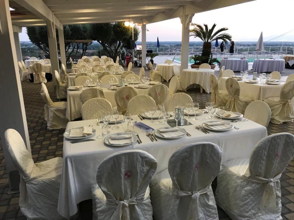 Hotel Ristorante Paradiso Albanella المظهر الخارجي الصورة
