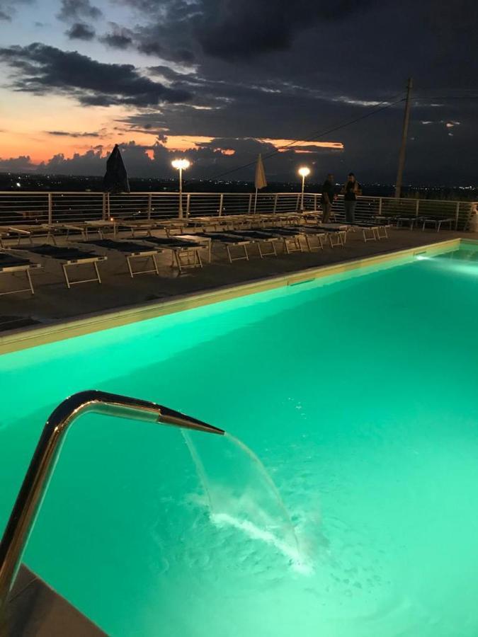 Hotel Ristorante Paradiso Albanella المظهر الخارجي الصورة