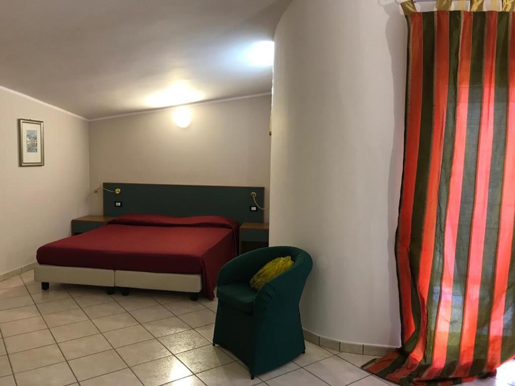 Hotel Ristorante Paradiso Albanella المظهر الخارجي الصورة
