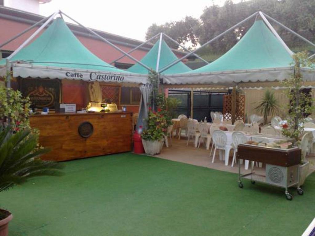 Hotel Ristorante Paradiso Albanella المظهر الخارجي الصورة