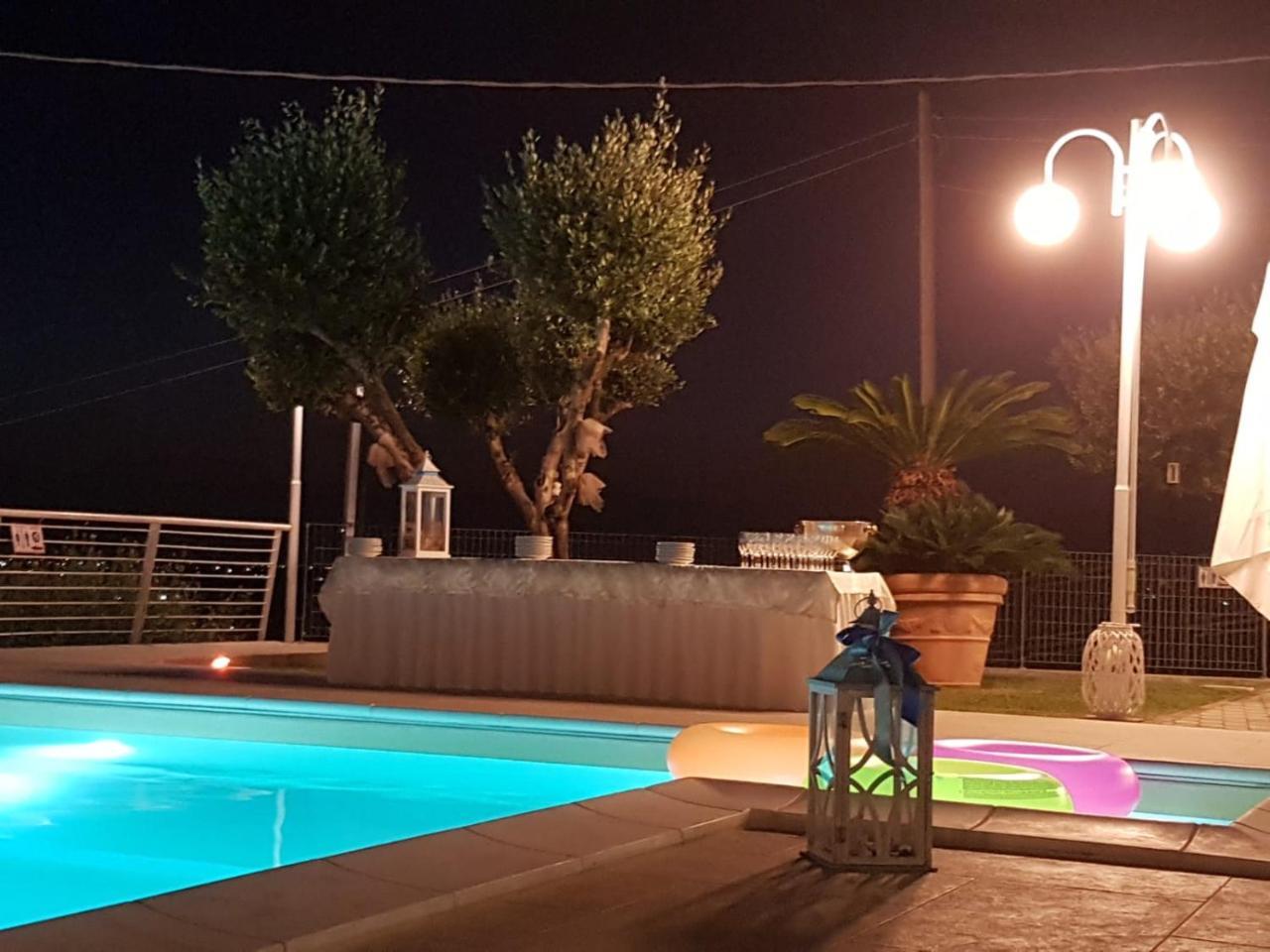 Hotel Ristorante Paradiso Albanella المظهر الخارجي الصورة